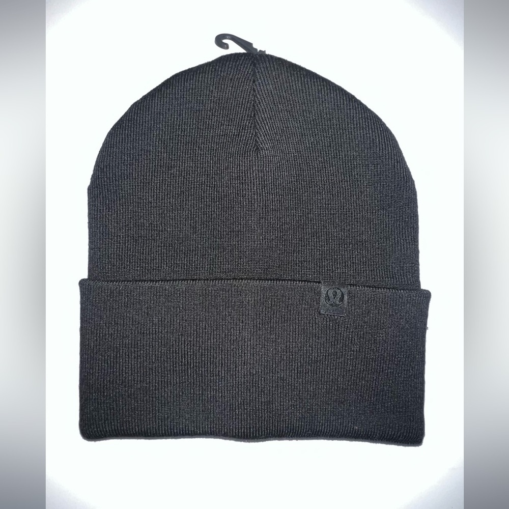 Lululemon Warm Revelation Beanie Black O/S